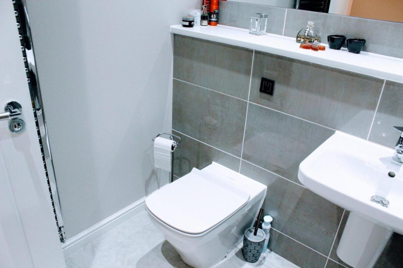 Modern Apartment In إدنبرة المظهر الخارجي الصورة